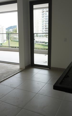 Apartamento à venda com 172m², 3 quartos e 3 vagasCozinha