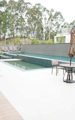 Apartamento à venda com 172m², 3 quartos e 3 vagasÁrea comum - Piscina