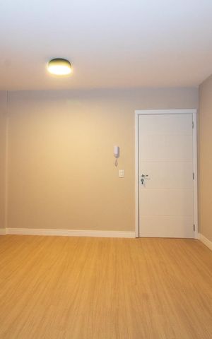 Apartamento para alugar com 65m², 2 quartos e 1 vaga Apartamento para alugar com 65m², 2 quartos e 1 vagaSala