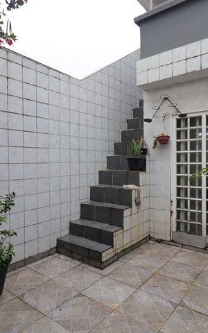 Casa para alugar com 88m², 3 quartos e 1 vagaQuintal