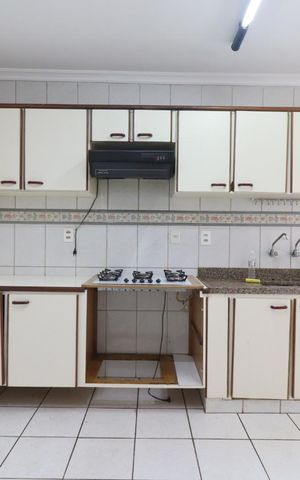 Apartamento para alugar com 96m², 3 quartos e 1 vaga Apartamento para alugar com 96m², 3 quartos e 1 vagaCozinha