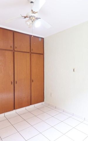 Apartamento para alugar com 96m², 3 quartos e 1 vaga Apartamento para alugar com 96m², 3 quartos e 1 vagaQuarto 1
