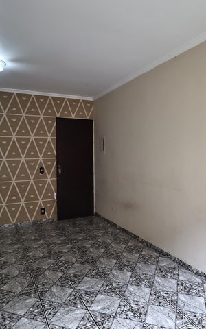 Apartamento para alugar com 68m², 2 quartos e 1 vaga Apartamento para alugar com 68m², 2 quartos e 1 vagaSala