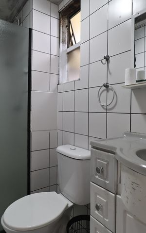 Apartamento para alugar com 68m², 2 quartos e 1 vaga Apartamento para alugar com 68m², 2 quartos e 1 vagaBanheiro