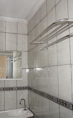 Apartamento para alugar com 49m², 2 quartos e sem vagaBanheiro