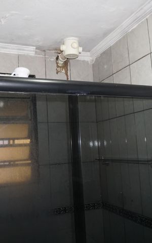 Apartamento para alugar com 49m², 2 quartos e sem vagaBanheiro