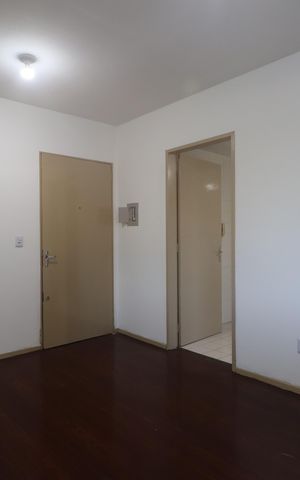Apartamento à venda com 43m², 1 quarto e sem vagaSala