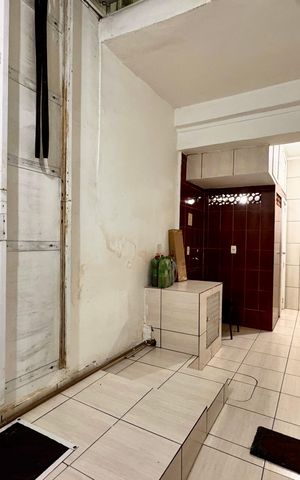 Casa à venda com 250m², 3 quartos e sem vaga