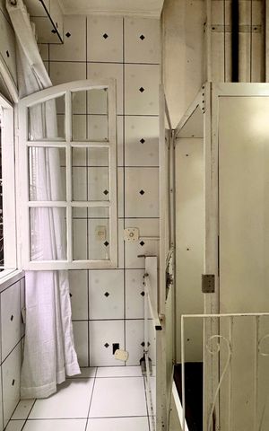 Casa à venda com 250m², 3 quartos e sem vaga