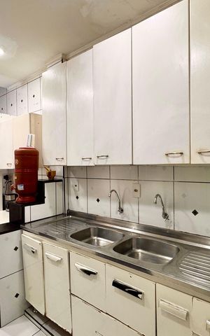 Casa à venda com 250m², 3 quartos e sem vaga
