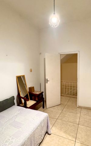 Casa à venda com 250m², 3 quartos e sem vaga
