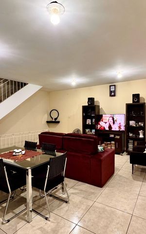 Casa à venda com 250m², 3 quartos e sem vaga