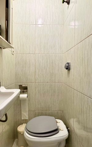 Casa à venda com 250m², 3 quartos e sem vaga