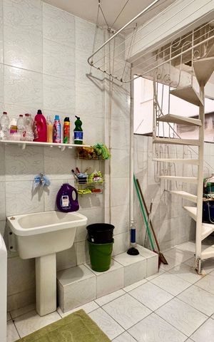 Casa à venda com 250m², 3 quartos e sem vaga