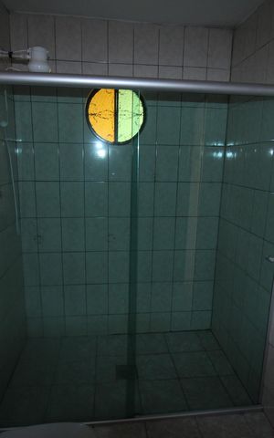 Casa à venda com 450m², 3 quartos e 5 vagasBanheiro