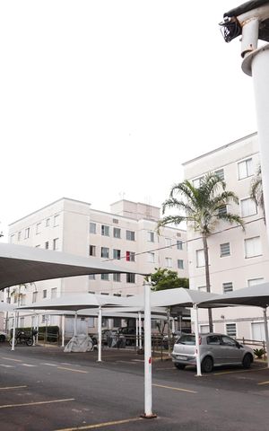 Apartamento para alugar com 50m², 2 quartos e 1 vagaÁrea comum