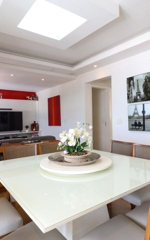 Apartamento para alugar com 137m², 3 quartos e 4 vagas Apartamento para alugar com 137m², 3 quartos e 4 vagasSala