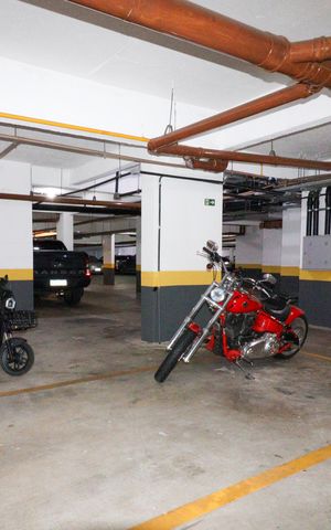 Apartamento para alugar com 137m², 3 quartos e 4 vagas Apartamento para alugar com 137m², 3 quartos e 4 vagasGaragem