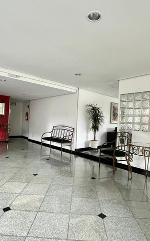Apartamento para alugar com 60m², 2 quartos e 1 vaga Apartamento para alugar com 60m², 2 quartos e 1 vagaHall social