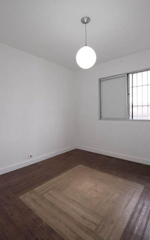 Casa para alugar com 70m², 2 quartos e 2 vagasQuarto 1