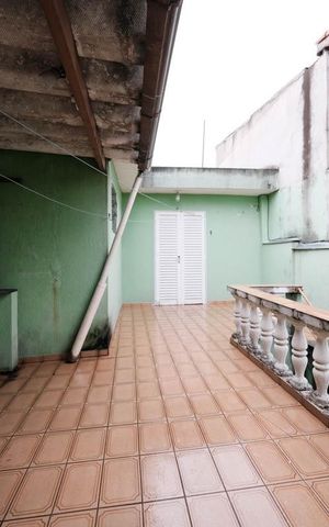 Casa para alugar com 70m², 2 quartos e 2 vagasQuarto 2