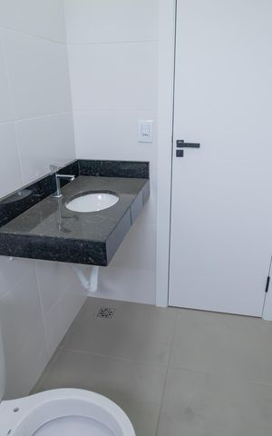 Apartamento para alugar com 45m², 1 quarto e sem vaga Apartamento para alugar com 45m², 1 quarto e sem vagaBanheiro Salão de Festas