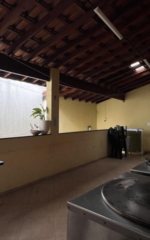Casa à venda com 125m², 4 quartos e 2 vagas Casa à venda com 125m², 4 quartos e 2 vagasÁrea gourmet