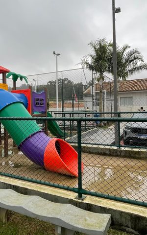 Apartamento para alugar com 60m², 2 quartos e 1 vaga Apartamento para alugar com 60m², 2 quartos e 1 vagaÁrea comum - Playground