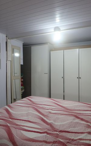 Casa à venda com 70m², 3 quartos e 5 vagasQuarto 3