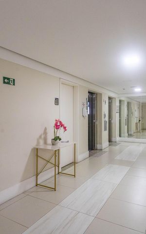 Apartamento à venda com 88m², 3 quartos e 2 vagas Apartamento à venda com 88m², 3 quartos e 2 vagasHall social