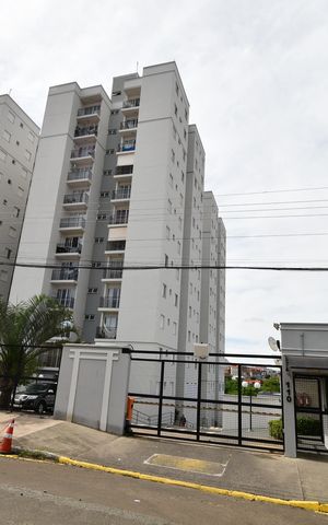 Apartamento para alugar com 46m², 2 quartos e 1 vagaFachada e portaria