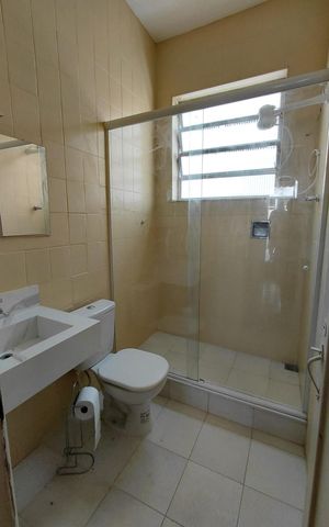 Apartamento à venda com 50m², 1 quarto e 1 vaga Apartamento à venda com 50m², 1 quarto e 1 vagaBanheiro