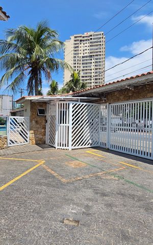Casa de condomínio para alugar com 137m², 3 quartos e 3 vagas Casa de condomínio para alugar com 137m², 3 quartos e 3 vagasFachada e portaria