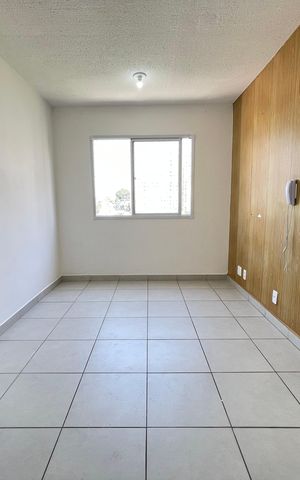 Apartamento para alugar com 33m², 2 quartos e 1 vaga Apartamento para alugar com 33m², 2 quartos e 1 vagaSala