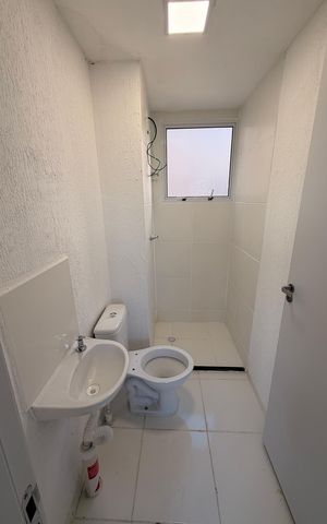 Apartamento para alugar com 42m², 2 quartos e 1 vaga Apartamento para alugar com 42m², 2 quartos e 1 vagaBanheiro social