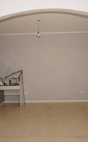 Casa para alugar com 48m², 1 quarto e sem vagaSala