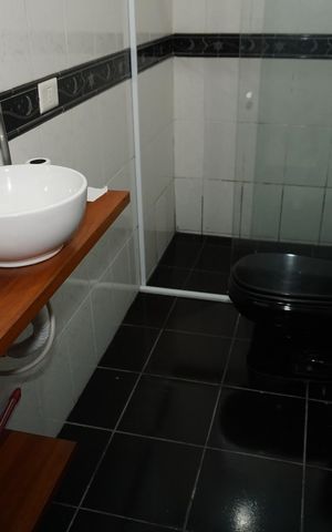 Casa para alugar com 48m², 1 quarto e sem vagaBanheiro