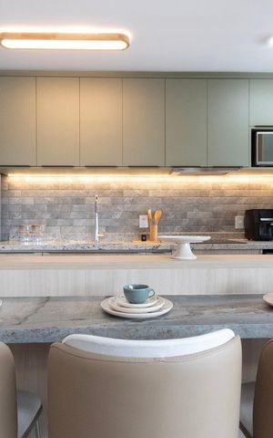 Apartamento para alugar com 74m², 2 quartos e 2 vagasCozinha