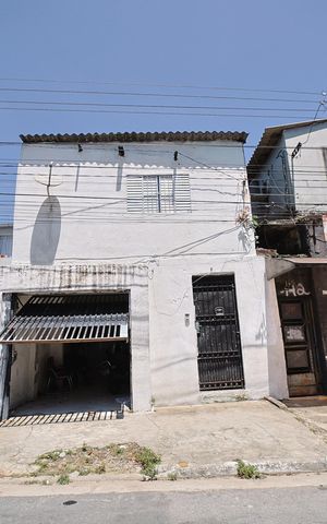 Casa para alugar com 50m², 2 quartos e 1 vagaFachada