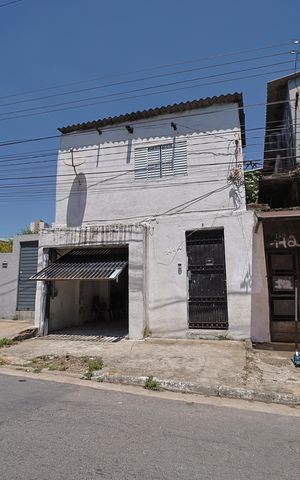 Casa para alugar com 50m², 2 quartos e 1 vagaFachada