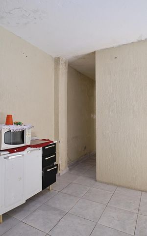 Casa para alugar com 50m², 2 quartos e 1 vagaCozinha