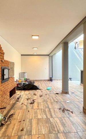 Casa à venda com 400m², 3 quartos e 6 vagasChurrasqueira