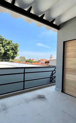Casa à venda com 400m², 3 quartos e 6 vagasÁrea de Serviço