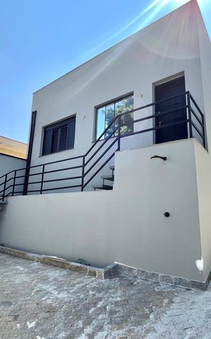 Casa à venda com 400m², 3 quartos e 6 vagasGaragem