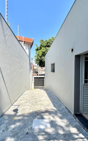 Casa à venda com 400m², 3 quartos e 6 vagasÁrea externa