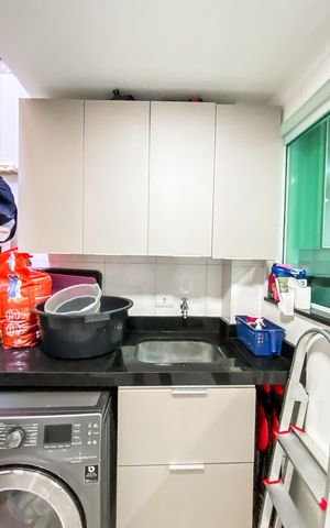 Casa à venda com 83m², 2 quartos e 2 vagas Casa à venda com 83m², 2 quartos e 2 vagasÁrea de Serviço