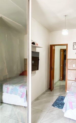 Casa à venda com 83m², 2 quartos e 2 vagas Casa à venda com 83m², 2 quartos e 2 vagasSuite 1