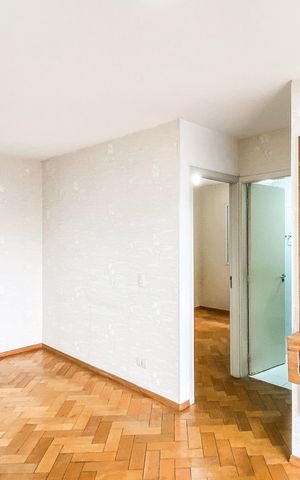 Apartamento à venda com 57m², 2 quartos e 1 vaga Apartamento à venda com 57m², 2 quartos e 1 vagaSala