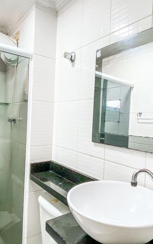 Apartamento à venda com 57m², 2 quartos e 1 vaga Apartamento à venda com 57m², 2 quartos e 1 vagaBanheiro