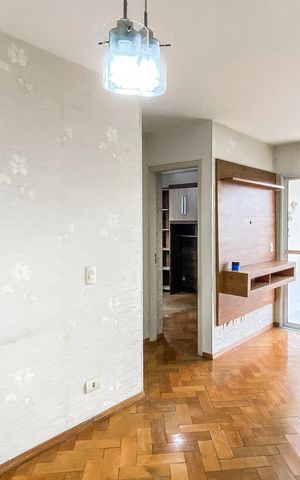 Apartamento à venda com 57m², 2 quartos e 1 vaga Apartamento à venda com 57m², 2 quartos e 1 vagaSala